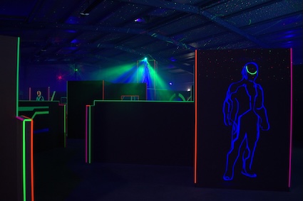 lasertag-1467228_1280